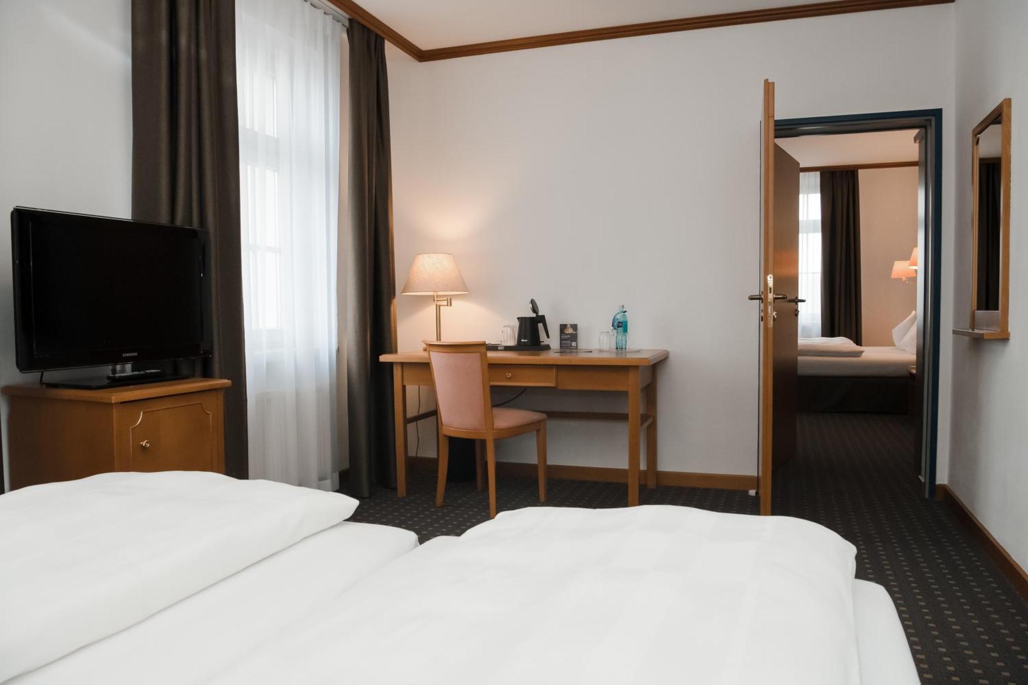 פרייברג Hotel Alekto מראה חיצוני תמונה