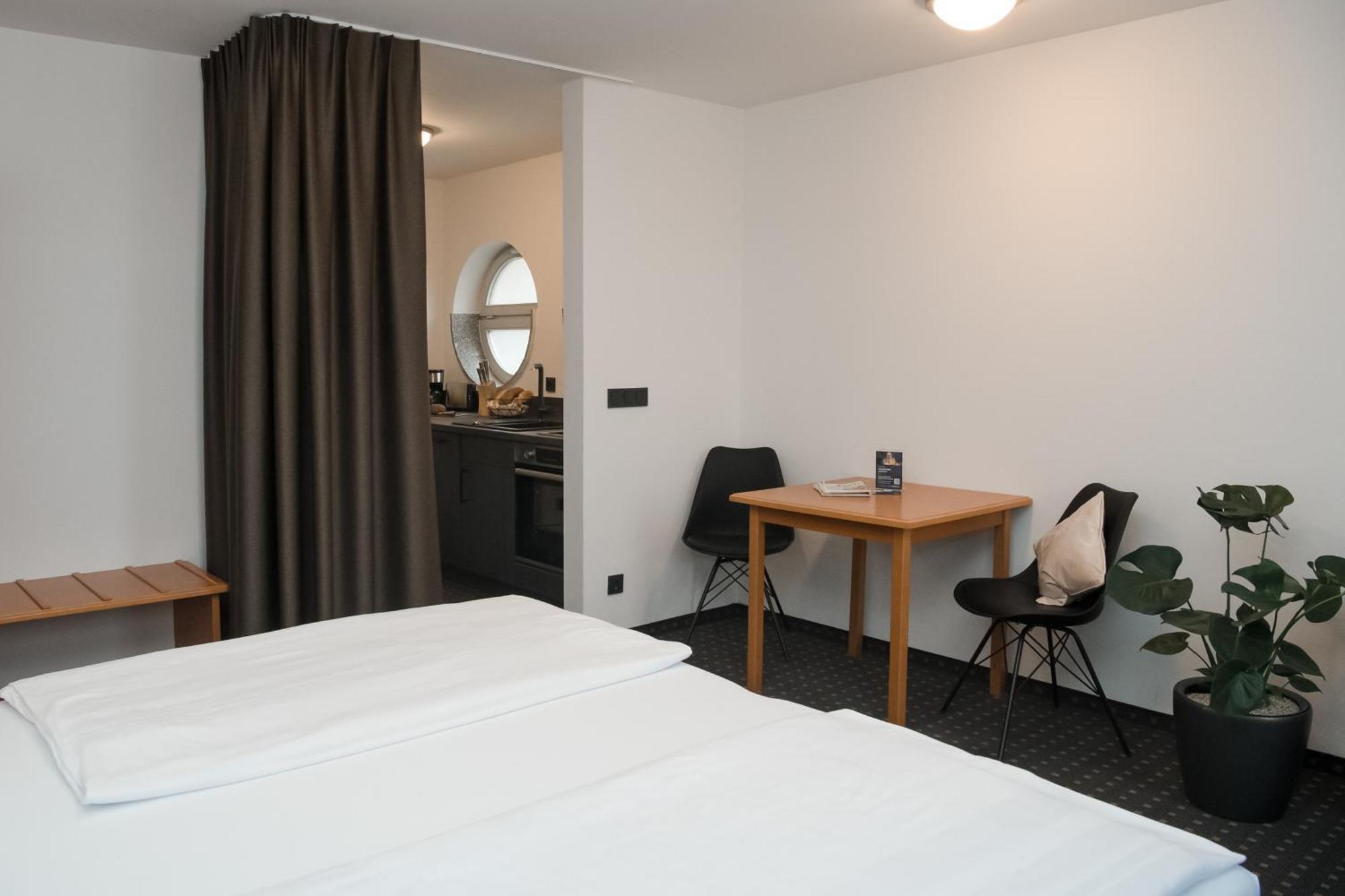 פרייברג Hotel Alekto מראה חיצוני תמונה