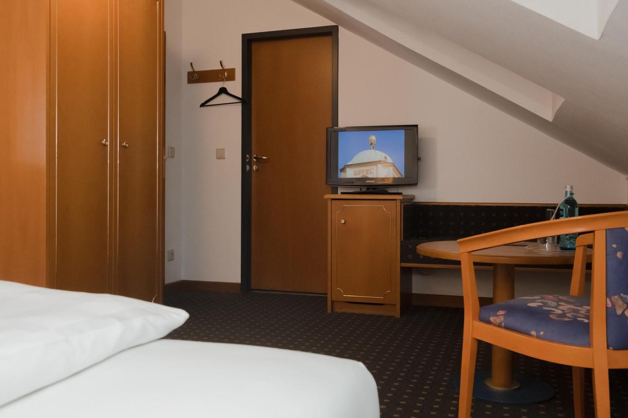 פרייברג Hotel Alekto מראה חיצוני תמונה