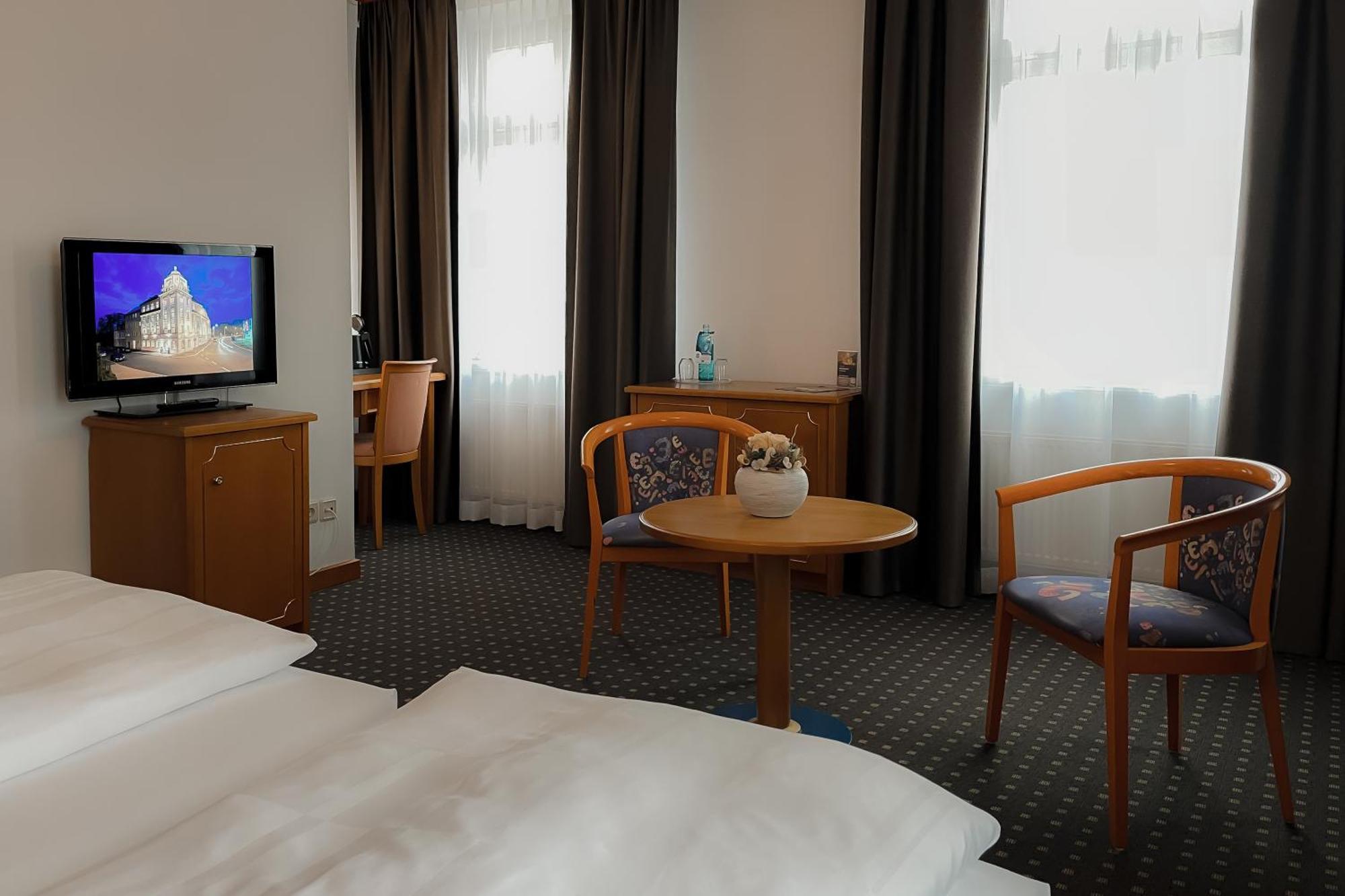 פרייברג Hotel Alekto מראה חיצוני תמונה